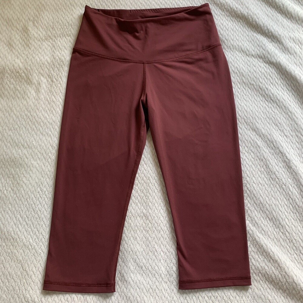 Victoria Sport Leggings Womens Medium Short Victoria Secret Crop Knockout Gym